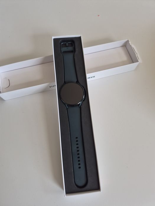 Samsung watch 4 LTE