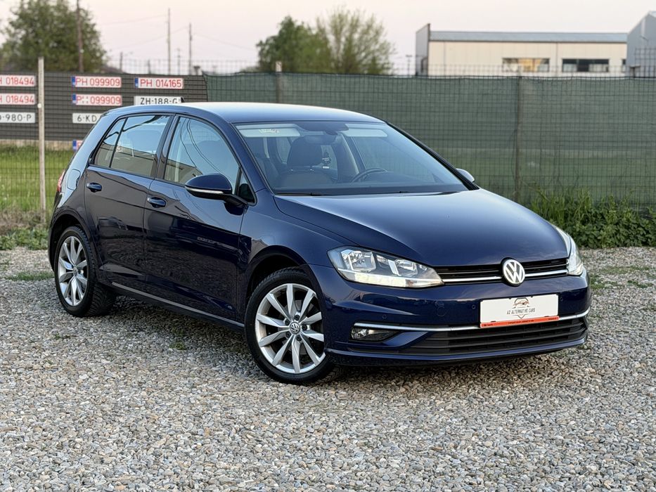 Volkswagen Golf 7 Highline 2017 2.0 TDI 150 cp / 174.000 km / Bord digital / Distronic / CarPlay