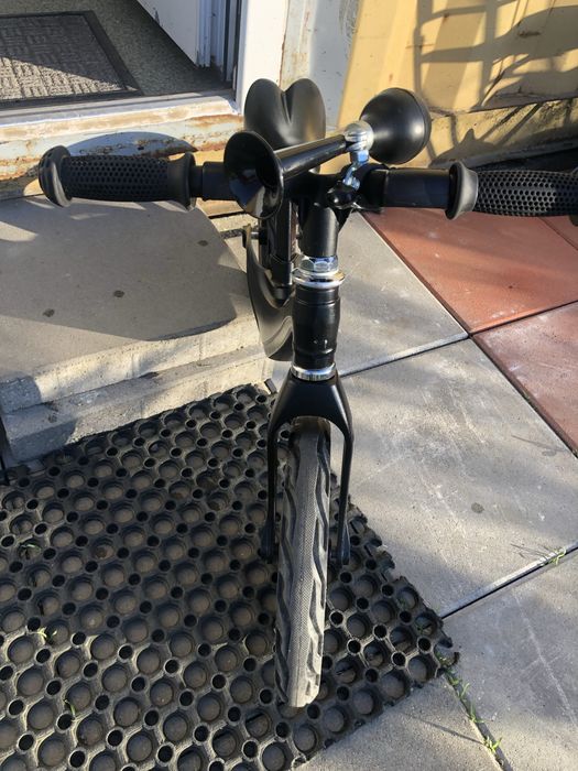 Bicicleta de echilibru