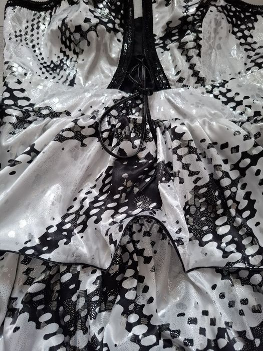 Рокля LUCY размер М. НОВА!!!