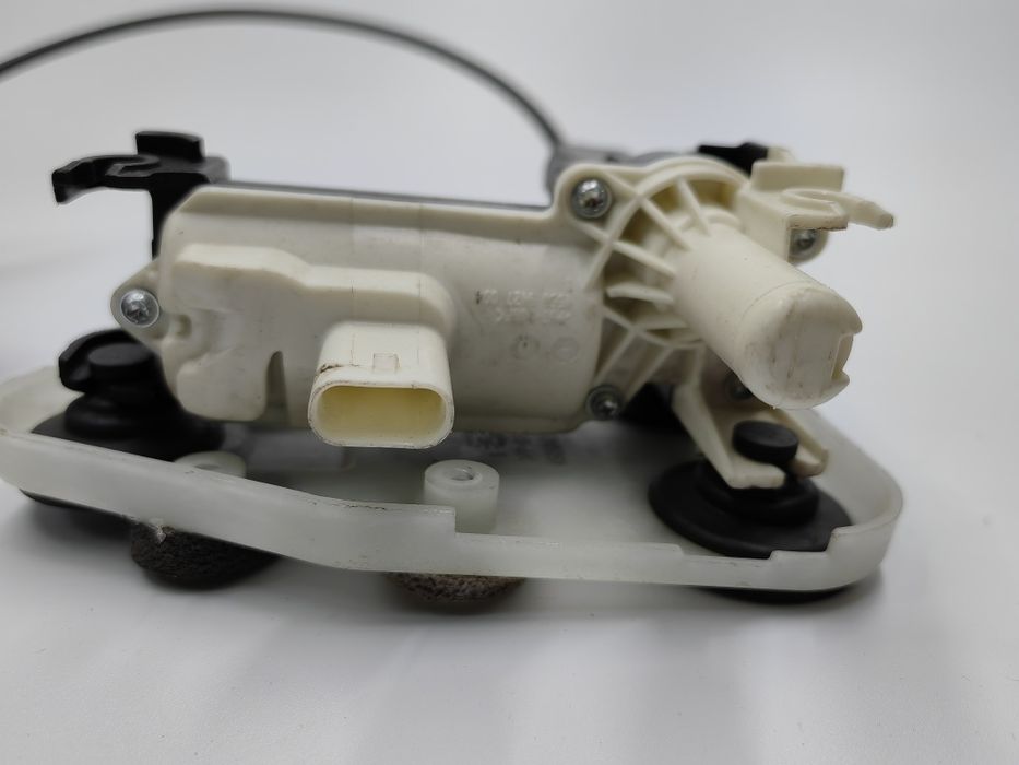 Li Xiang замок двери с доводчиком Li Xiang Yopgichli eshik qulfi.