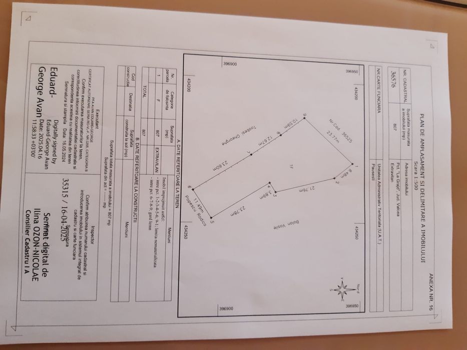 Teren intravilan si padure