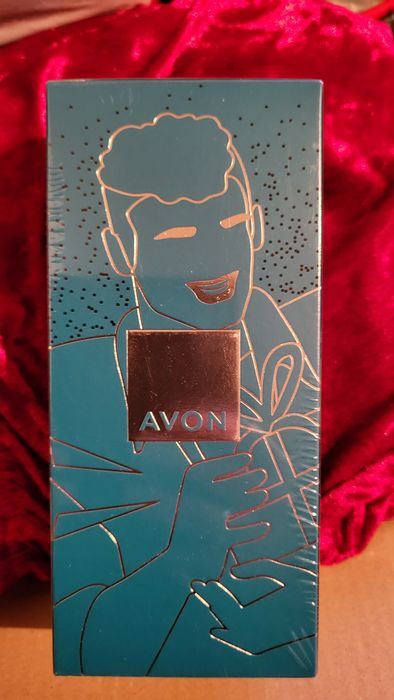 Set cadou Avon Attraction Closer bărbați 2 produse