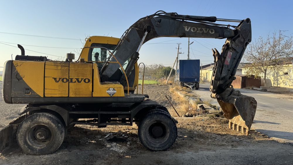 Volvo Ew 130 Sotiladi
