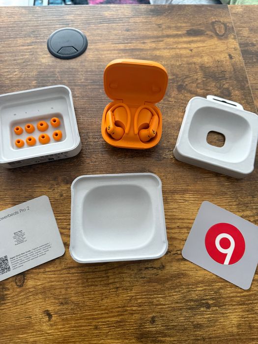 Безжични слушали Apple Powerbeats Pro 2