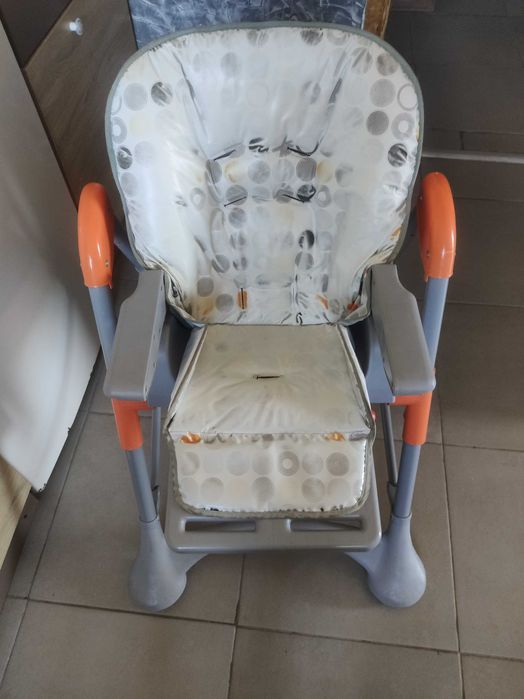 Столче за хранене