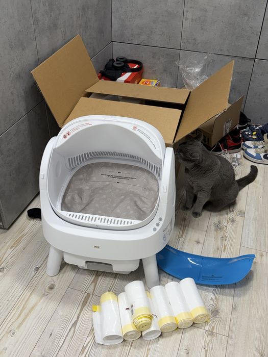 Litiera automată  iHUNT Autoscooper 11 NOUĂ, în cutie