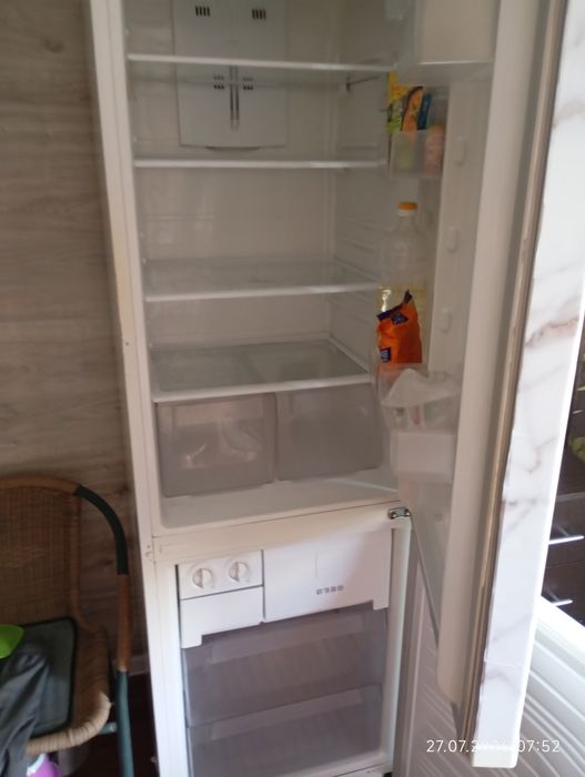 Продам холодильник