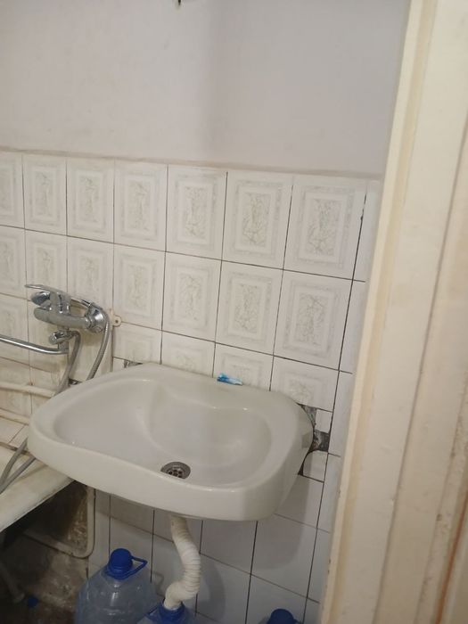 Kvartira 350 mindan ped instga yaqin.