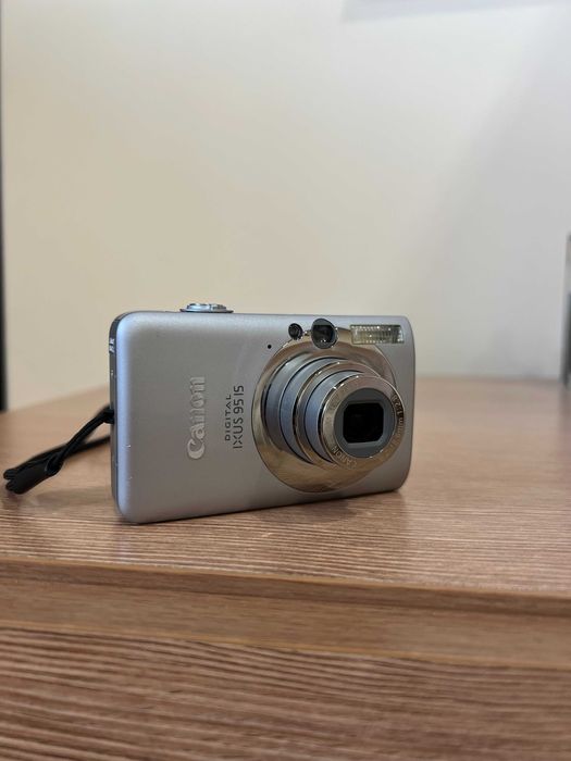 Фотоапарат Canon 10.0 Mp с подаръци