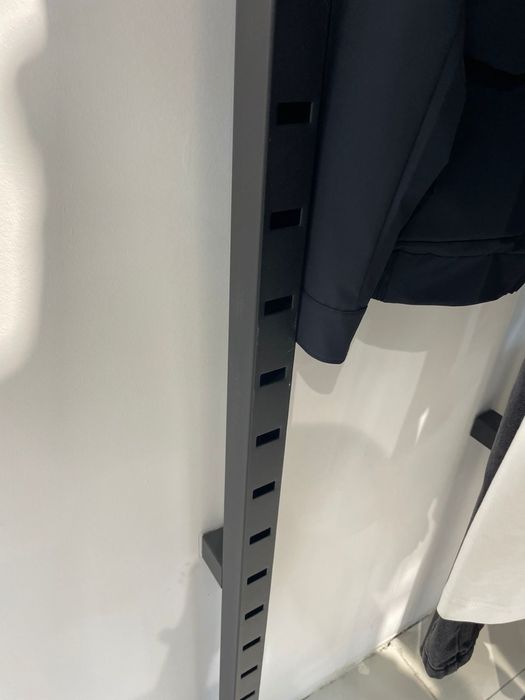 Продам вертикальные стойки