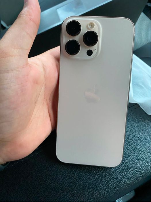 Iphome 16 pro max 256gb