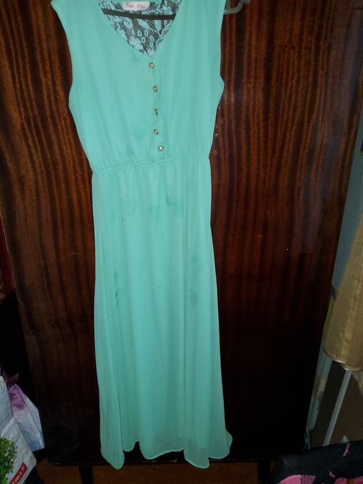 Платье вечернее с лейблом