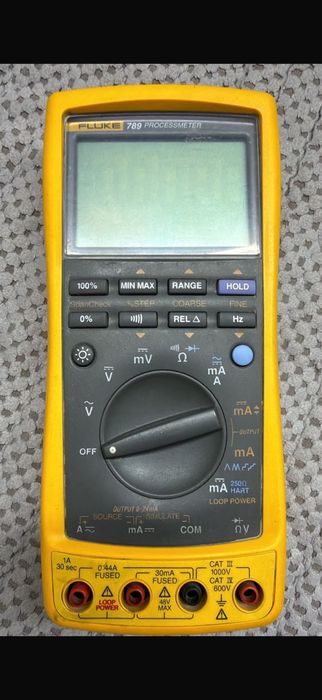 Мультиметр-калибратор Fluke 789, за 155.000.