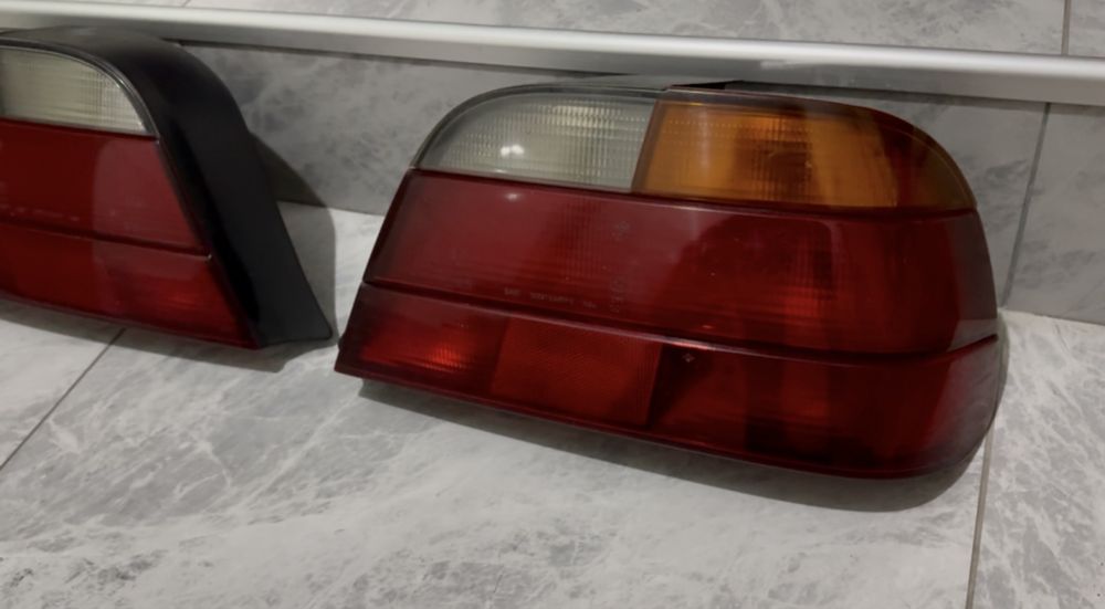 Фонари на BMW E38 оригинал