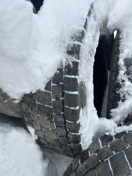 Продам шины грузовые