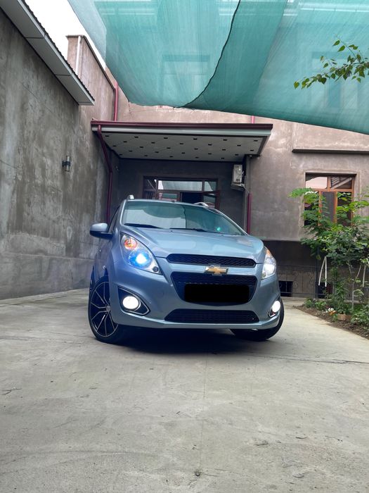 Spark 2015yil 3 pozitsa 1,25 full toza 121000 km halol