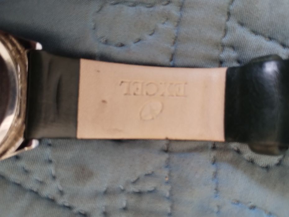 Продам часы Excel