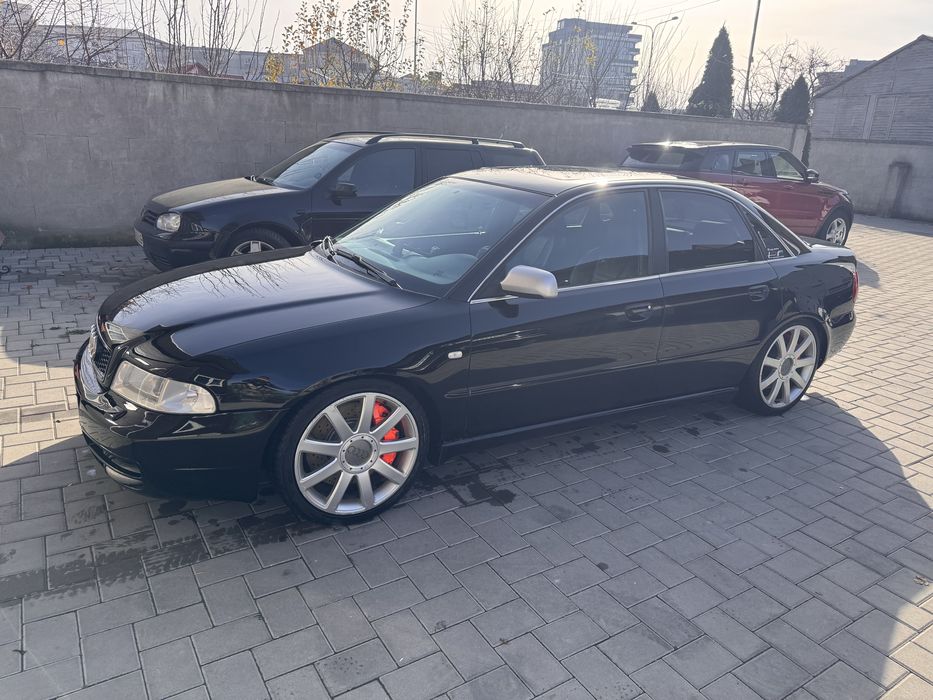 Audi A4/S4 Quattro 1.8T in acte