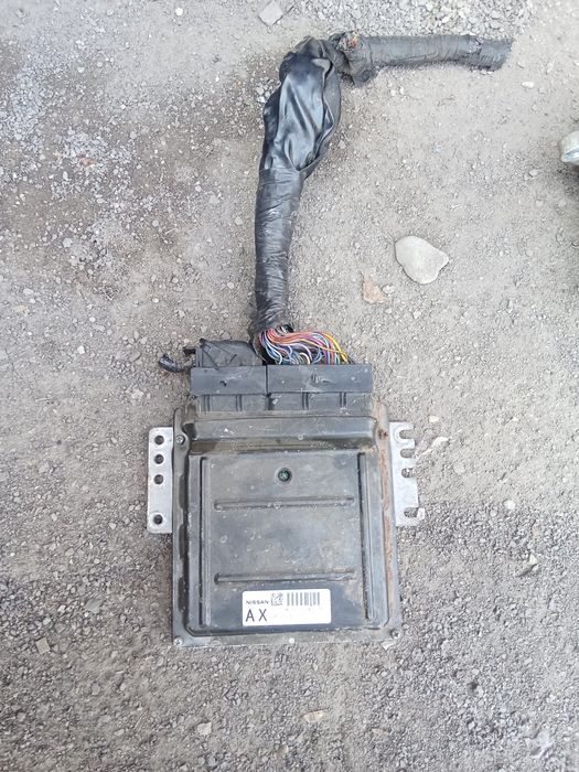 Продам в разборе двигатель QX35