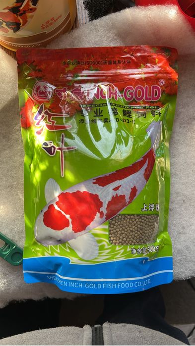 Корма для карпов кои и комет