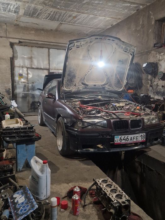 продам бмв е36 м50б20