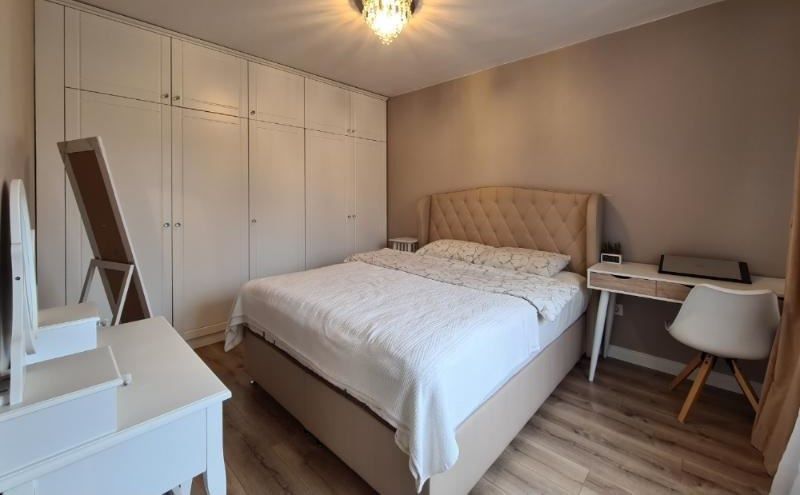 Дава се под наем Двустаен апартамент в София, Левски - 76 кв.м за 510 € - Снимка #2