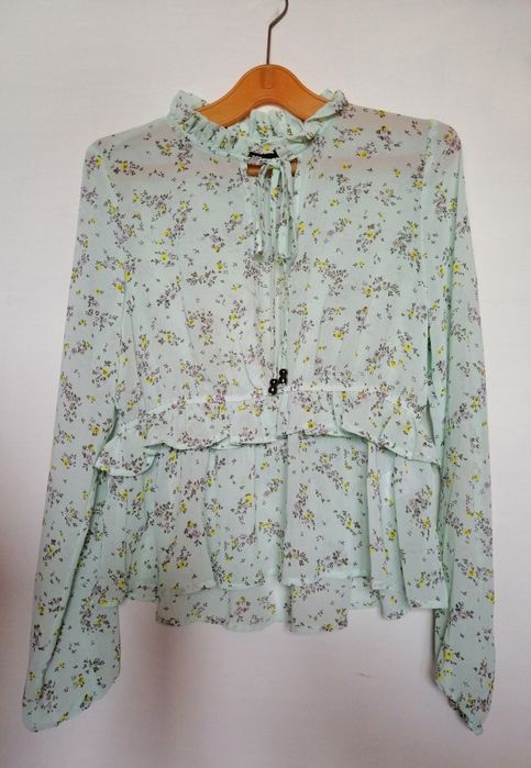 НОВА! дамска блуза на цветя