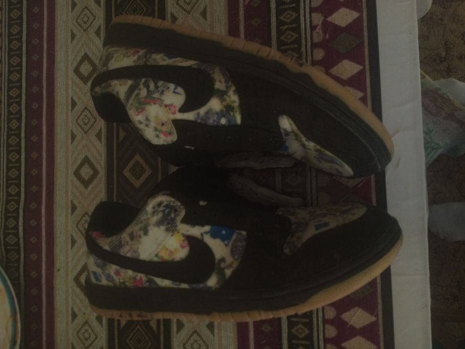 Продам кроссовки nike sb dunk low collab supreme