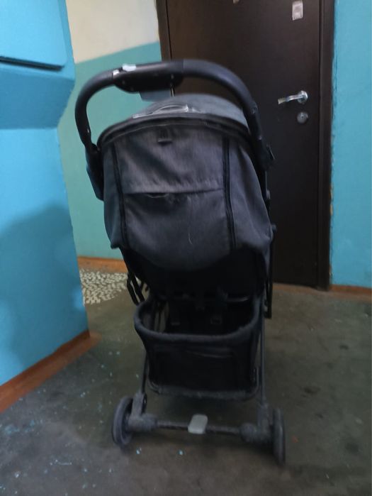 Коляска и толокар машинка