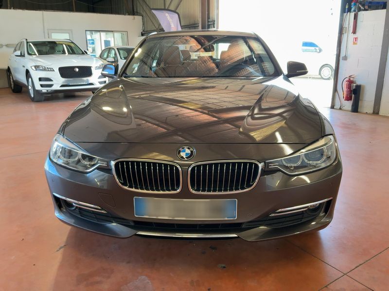 BMW 3er 320d Luxury 2013