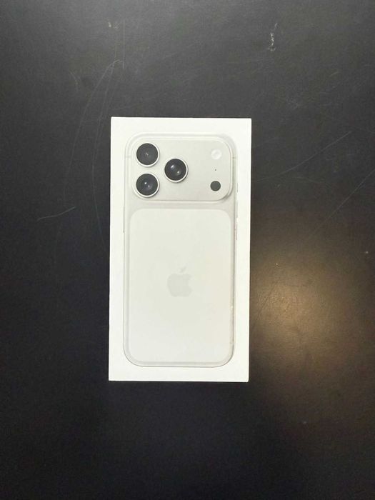 НОВ! iPhone 17 Pro, Silver, 512GB 2г ГАРАНЦИЯ