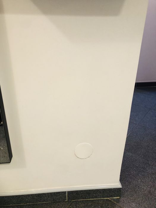 Servicii de curatenie la domiciliu / birouri / scari / canapele