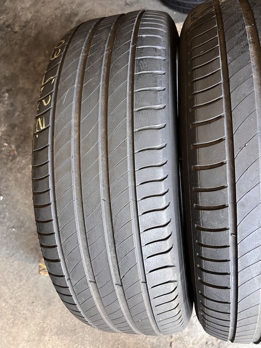 2 anvelope vara 225/60/17 , Michelin , DOT 2023 !