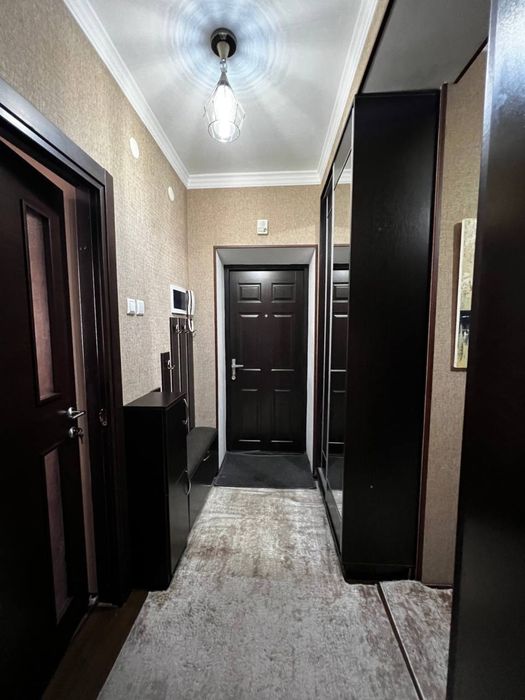 Продается  3х комнатная квартира в Сергели (Янги Хает)