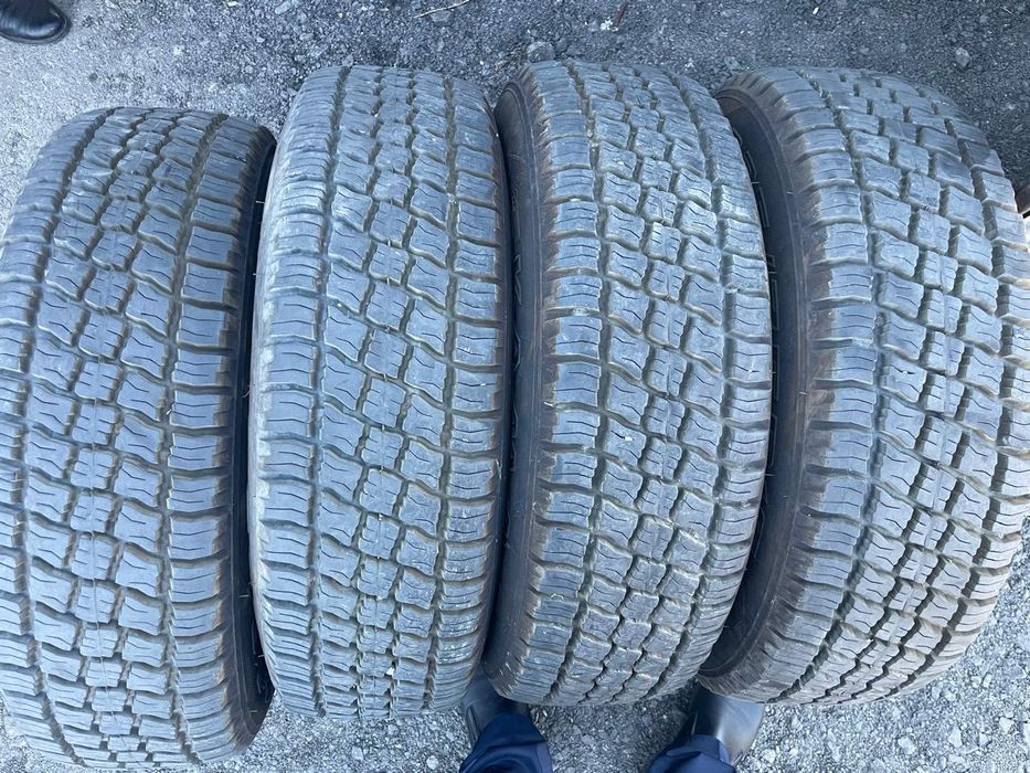 Продам новые шины