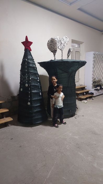 Янги йил арчаси жуда чиройли ёнади