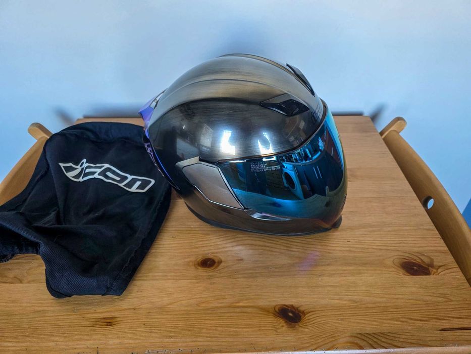Icon Airflite Quicksilver + Sena SMH5 - Мото каска, размер L