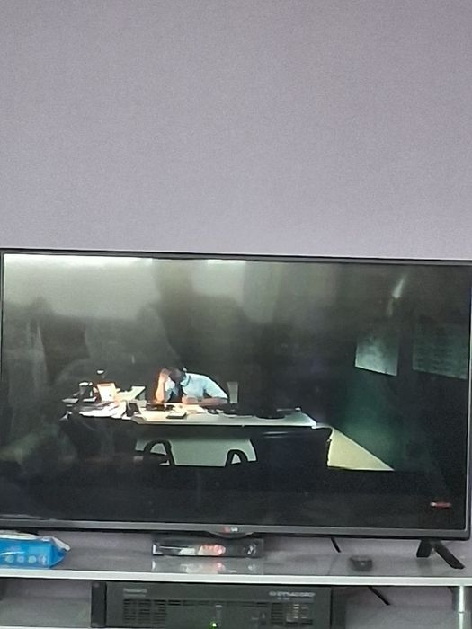 Lg TV не е смарт 42инча