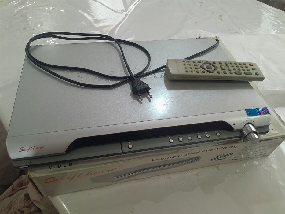 DVD holati yaxshi pulti simlari bor