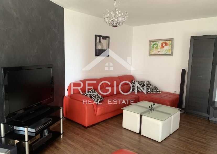 Дава се под наем Тристаен апартамент в Варна, Бриз - 128 кв.м за 700 € - Снимка #1