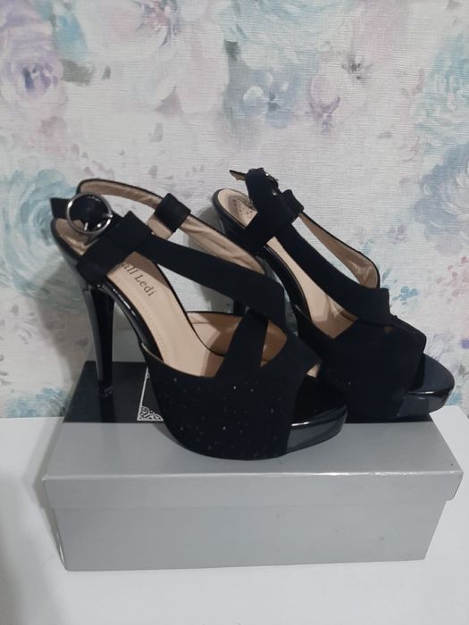 Продам туфли