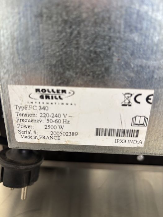 Cuptor monofazic pe convectie.