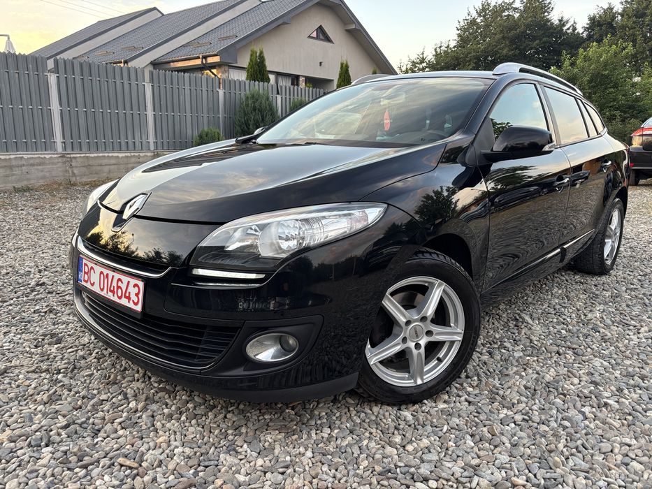 RENAULT Megane