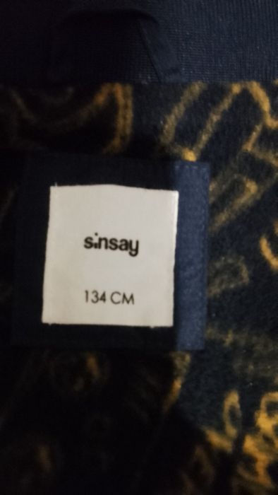 Детско яке с качулка почти не употребявано!