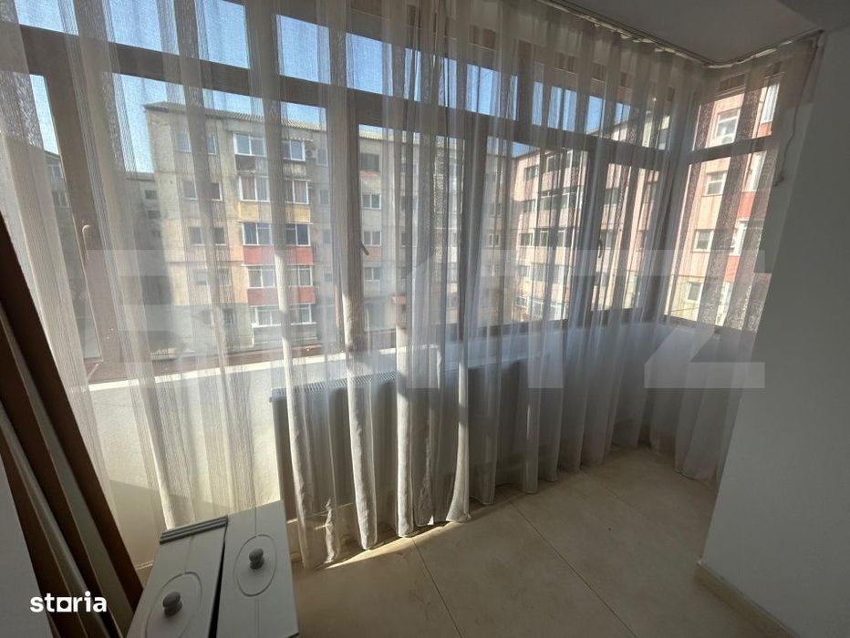 Apartament 2 camere, 50 mp, zona Micro 11