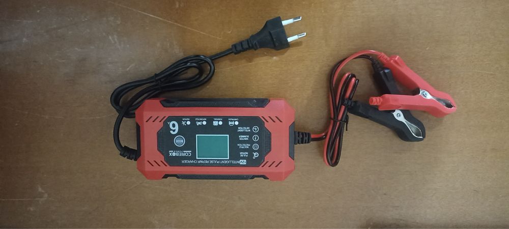 Продаётся новое зарядное устройство для аккумуляторов