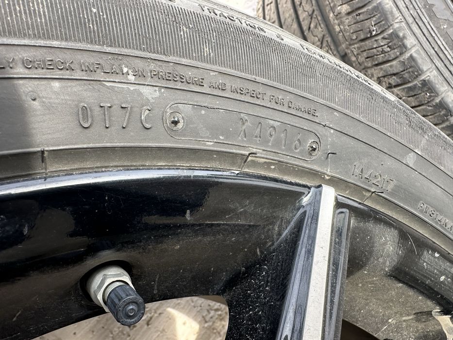 Летние шины Dunlop 235/55/18
