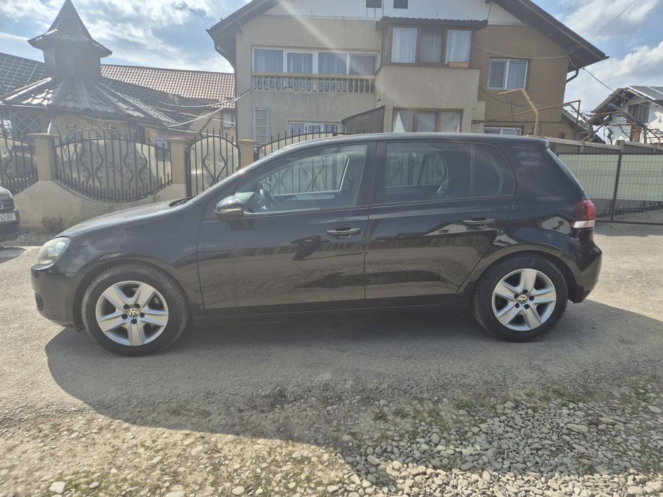 VOLKSWAGEN Golf 2010 — imagine 4