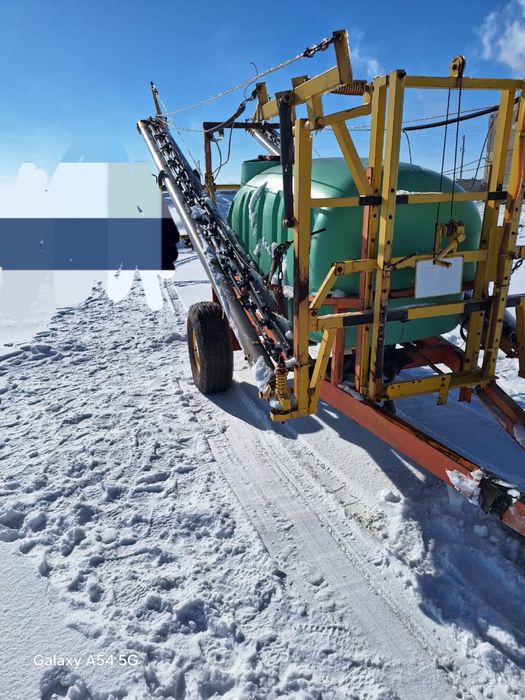 Опрыскиватель «Авагро», вылет 25 метров